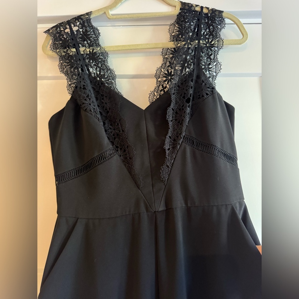 HARLYN BLACK LACE JUMPSUIT - Picture 6 of 8